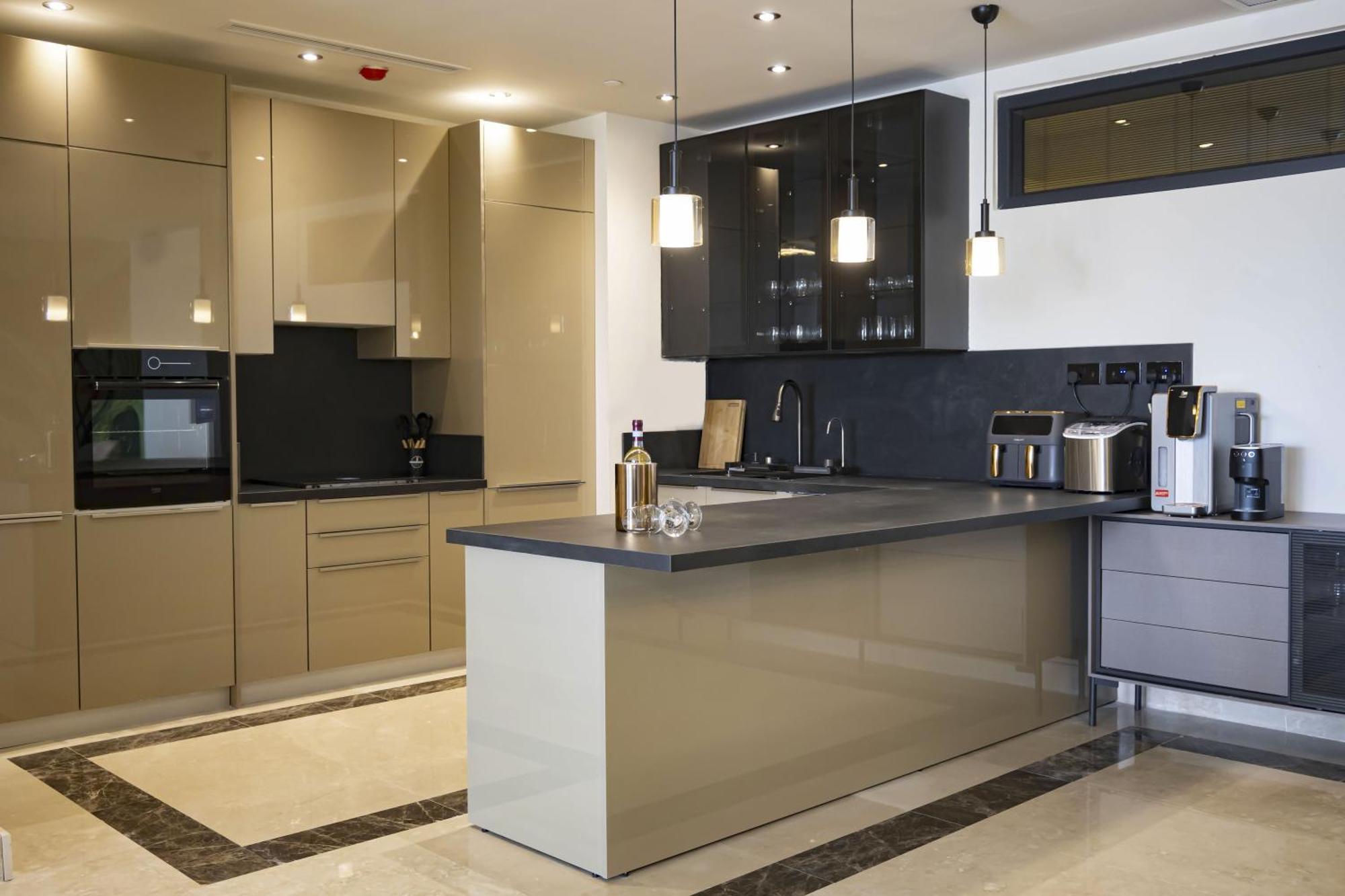 Best View Fortina Luxury Suites Sliema Exteriör bild